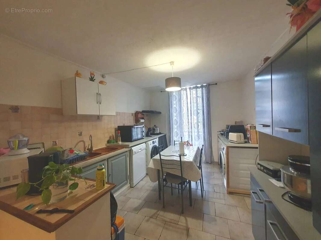 Appartement 472 m² à Cavaillon  - photo 8