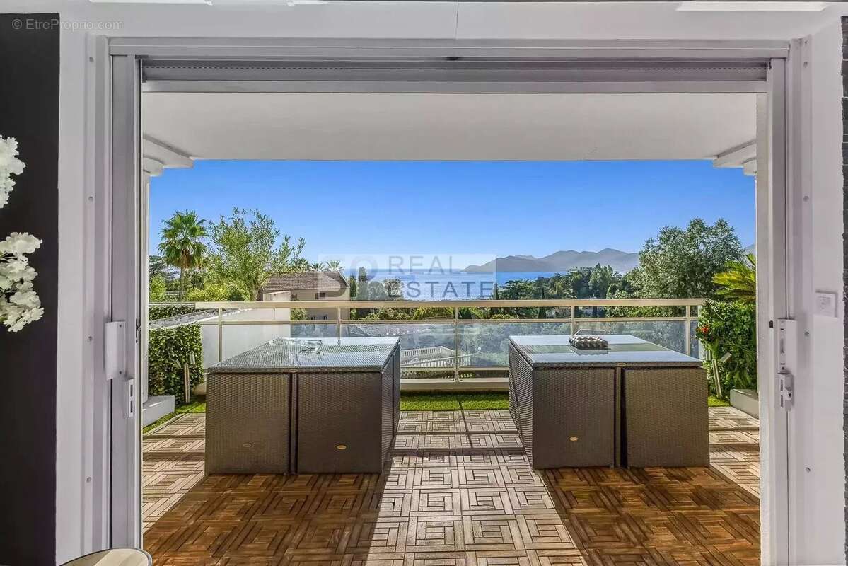 Appartement à CANNES