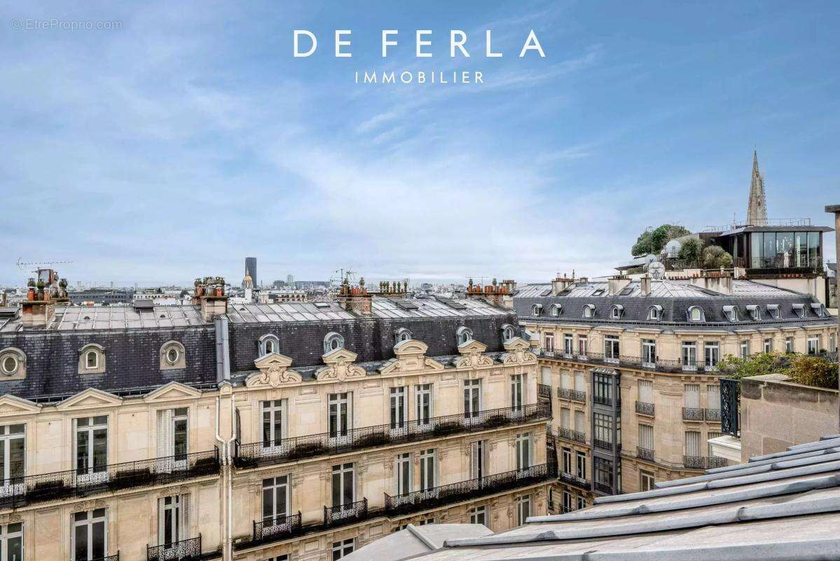 Appartement à PARIS-8E