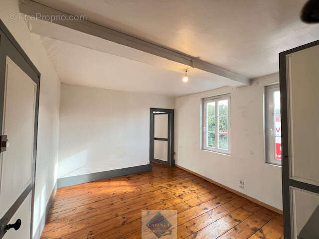 Maison de ville - Quartier recherché - Chambre au RDC - photo 19