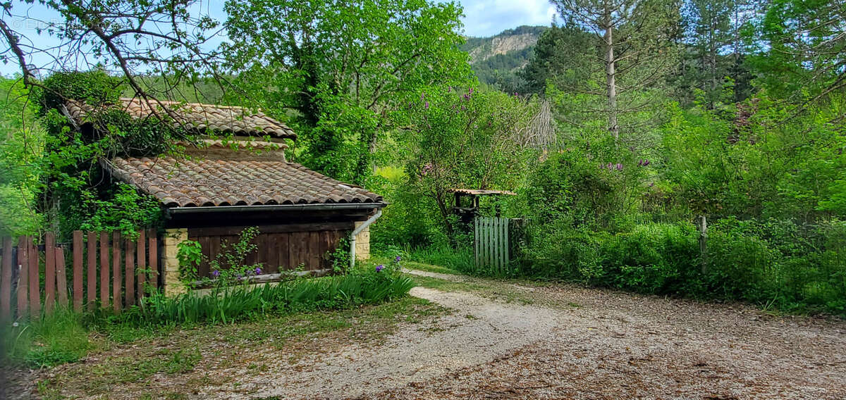 Maison à LA MOTTE-CHALANCON
