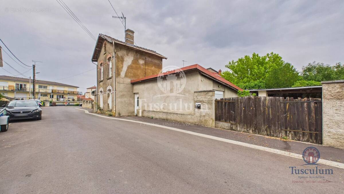 Appartement à JARNY