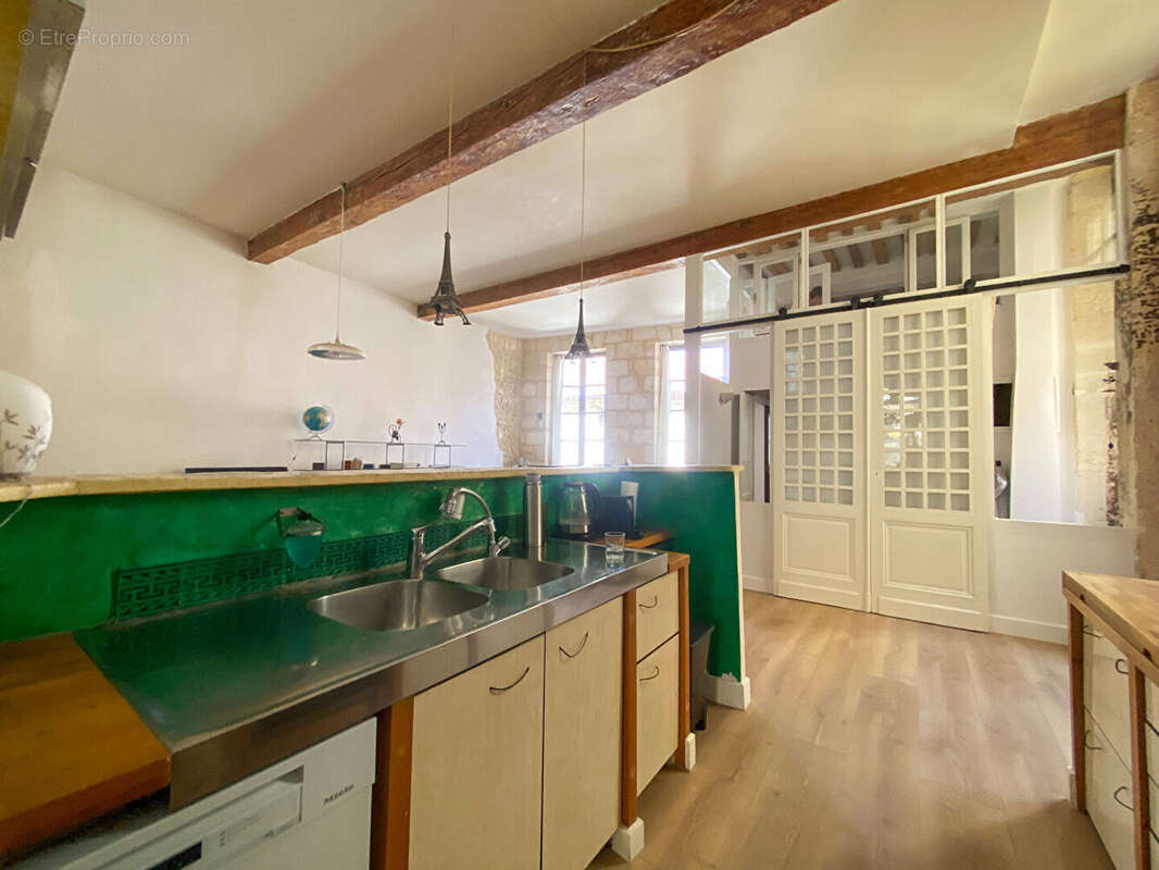 ARCHITECTURE ATYPIQUE- 1700 -Appartement avec terrasse - photo 8