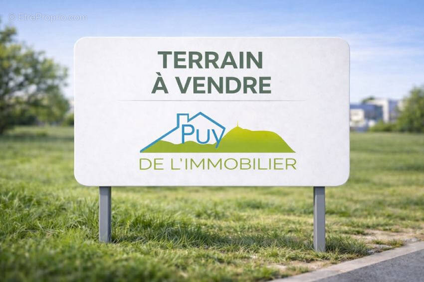 Terrain à SAINT-GEORGES-DE-MONS