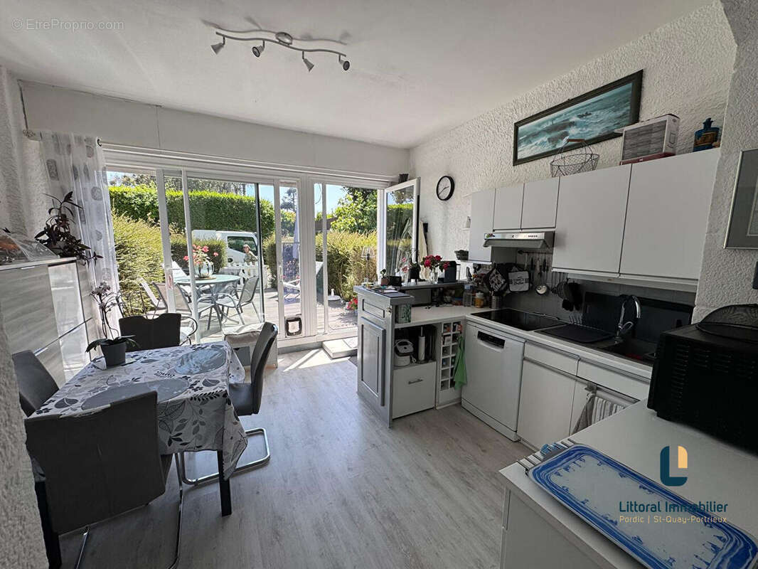 Appartement à SAINT-QUAY-PORTRIEUX