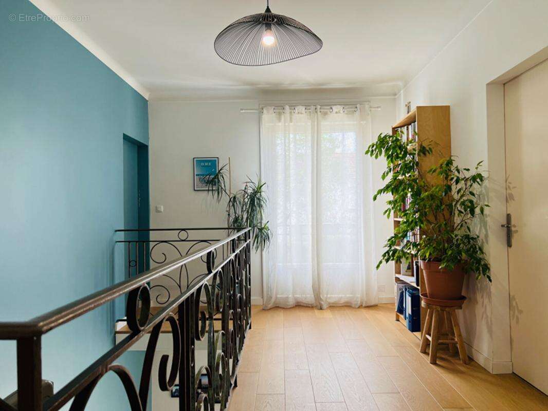 Maison de 161 m2 - 5 chambres - JARDIN - photo 13