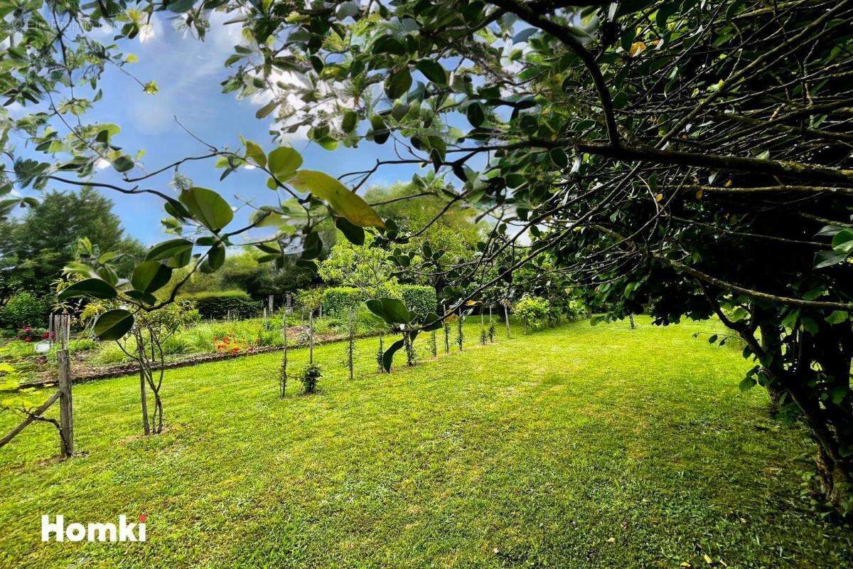 SAINT-ÉTIENNE-DE-SAINT-GEOIRS – Offrez-vous l'espace pour imaginer un projet qui vous ressemble - photo 9