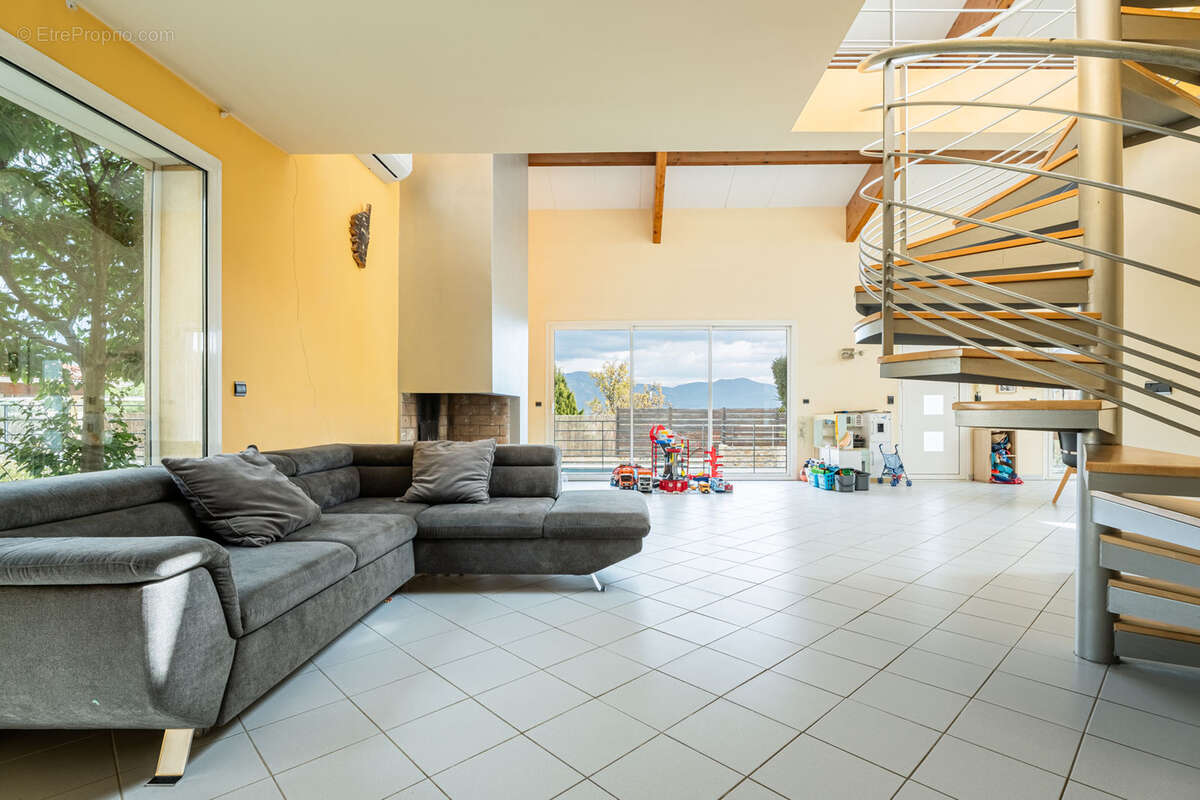 Maison à AUBAGNE