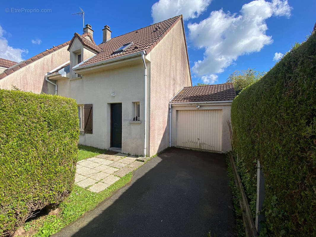 Maison à BRETTEVILLE-SUR-ODON