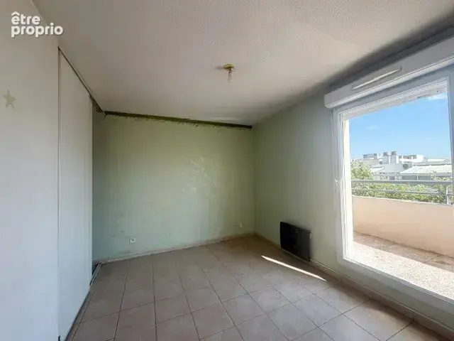 Un appartement qui coche toutes les cases  dernier étage, ascenseur, deux terrasses, vue dégagée et box fermé - photo 10
