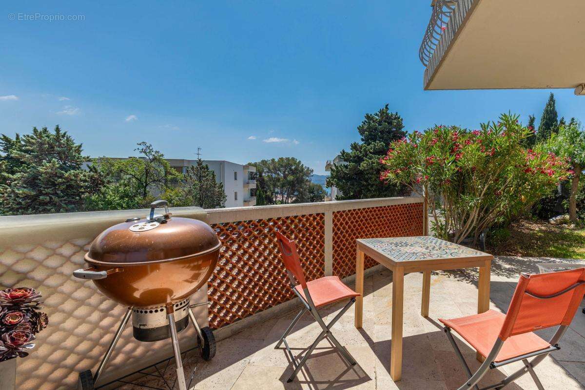 Appartement à SANARY-SUR-MER