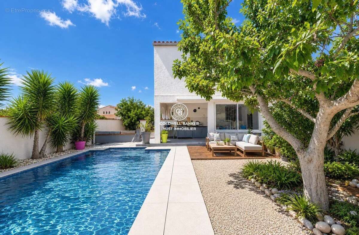 Maison à SAINT-CYPRIEN