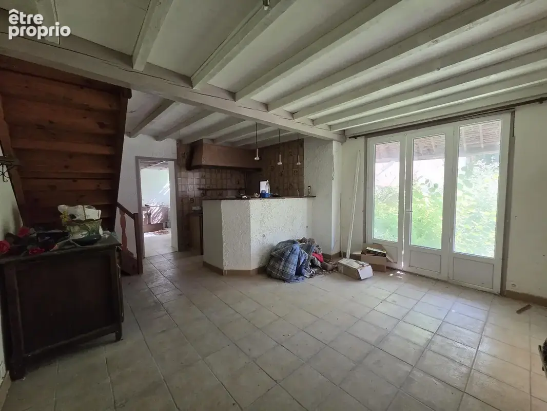 Appartement T4 75m2 environ - Bourgoin Jallieu - photo 3