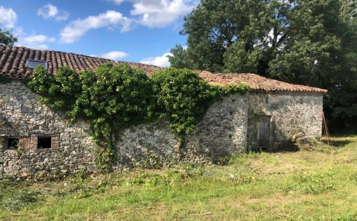 Photo 1 - Maison à VILLEGOUGE