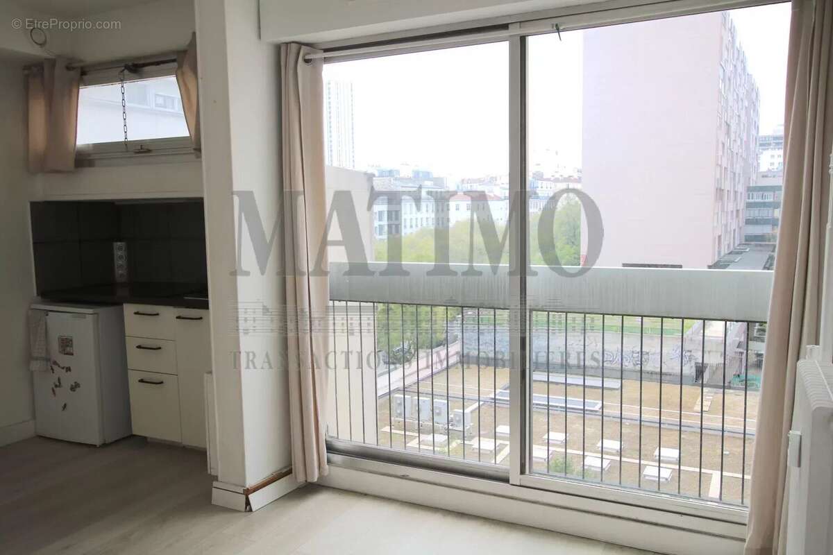 Appartement à PARIS-19E