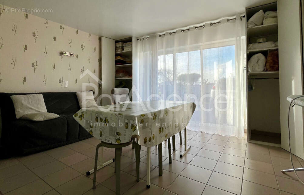 Maison à VAUX-SUR-MER