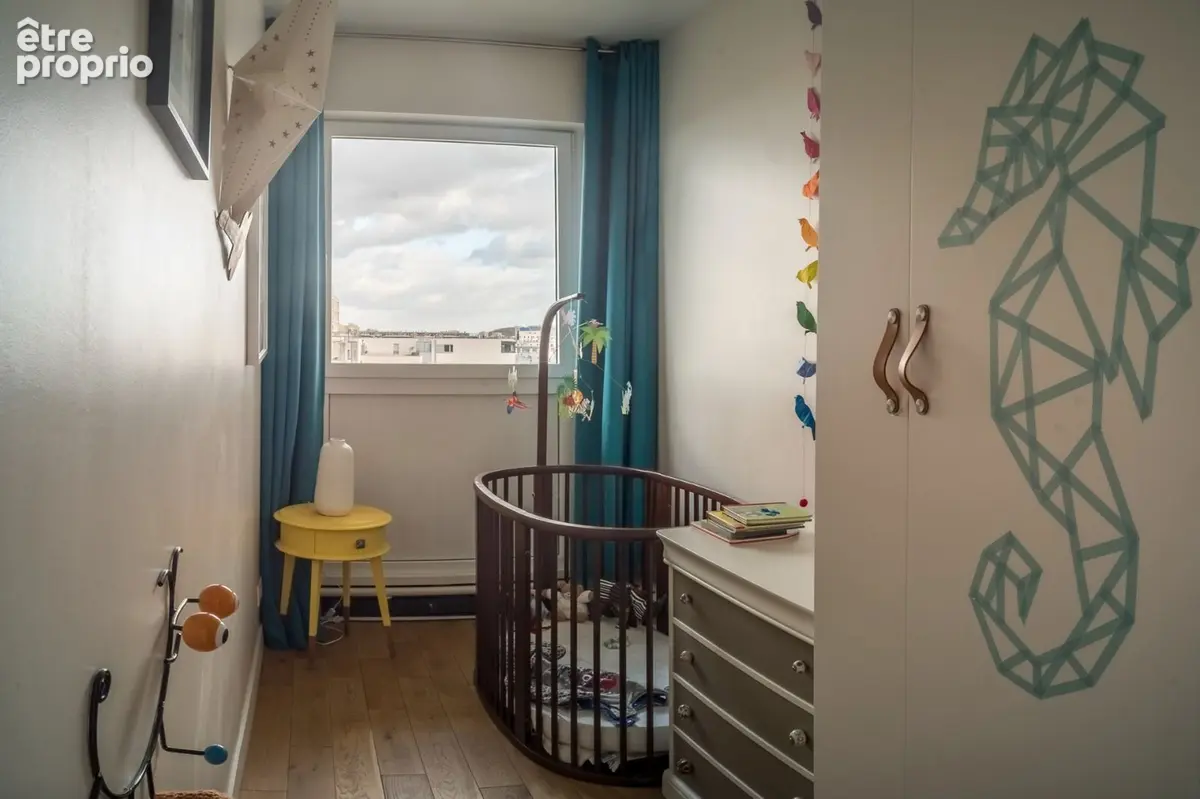 PARIS XIX    Métro Laumière ou Ourcq   3P - 1 chambre 49m²  balcon, cave et parking - photo 7