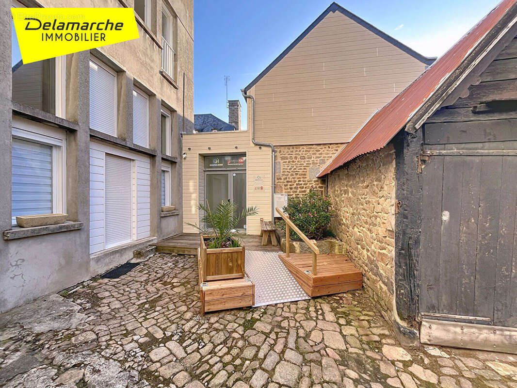 Commerce à AVRANCHES