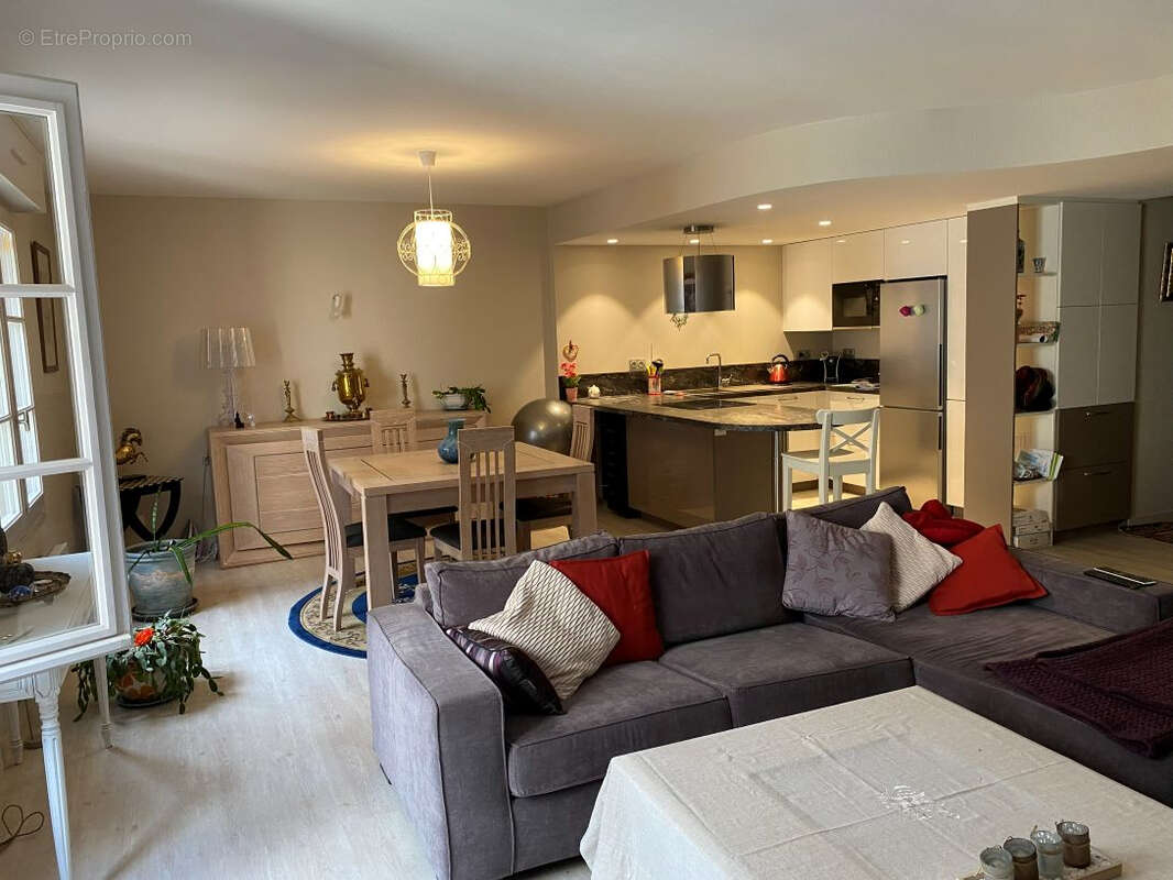 Appartement à LAVAL
