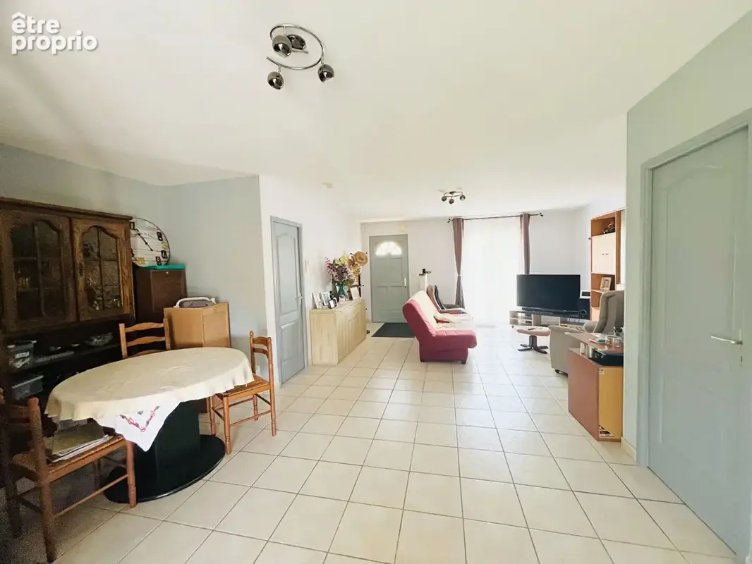 Villeneuve/Lot, secteur Eysses, maison de plain pied avec jardin et garage - photo 6