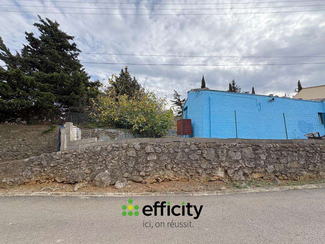 Maison à THEZAN-DES-CORBIERES