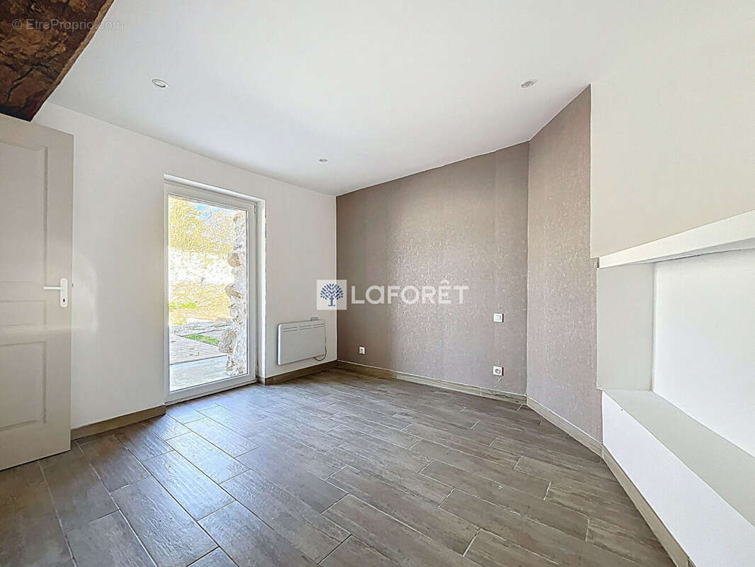 Maison à AZAY-SUR-THOUET