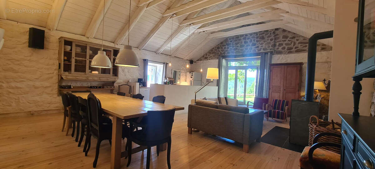 Deux maisons de caractère, vue imprenable et calme absolu - photo 12