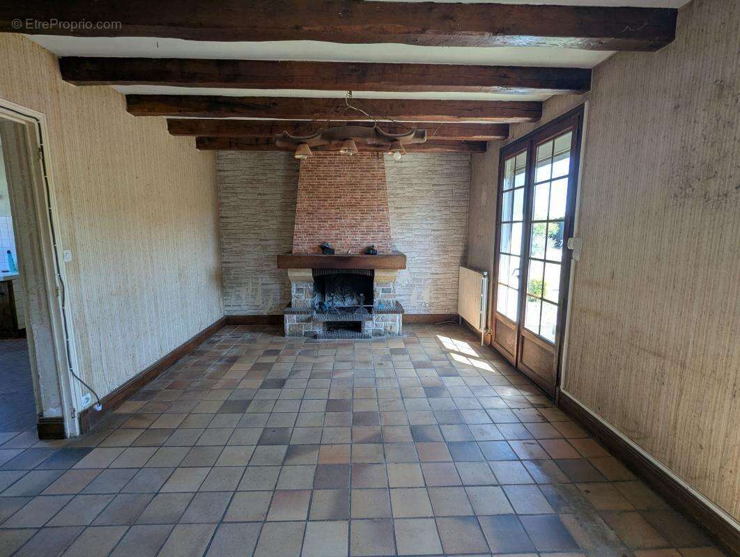 Maison de 72 m² avec potentiel de 115 m², 2 chambres, a vendre proche cuise-la-motte (60350) - - photo 5