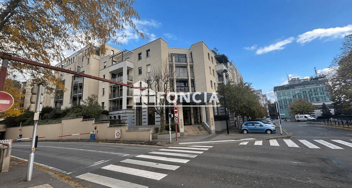 Appartement à MONTIGNY-LE-BRETONNEUX