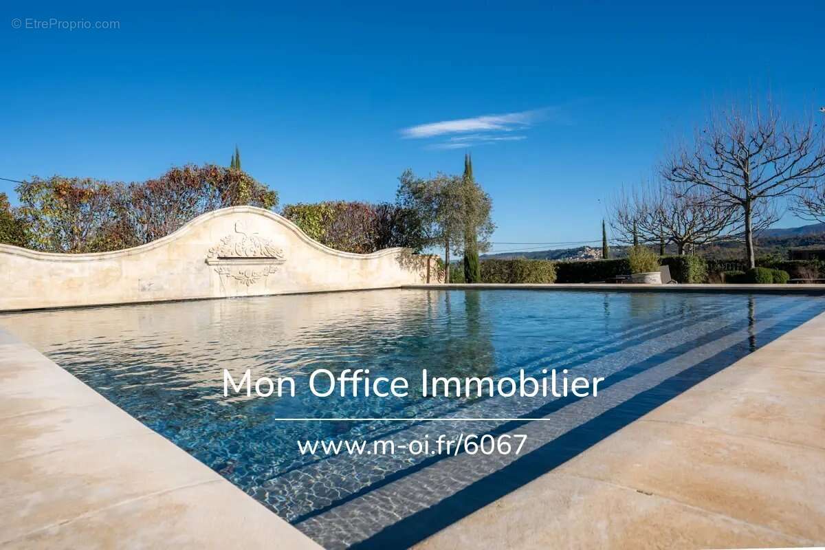 Maison à BONNIEUX