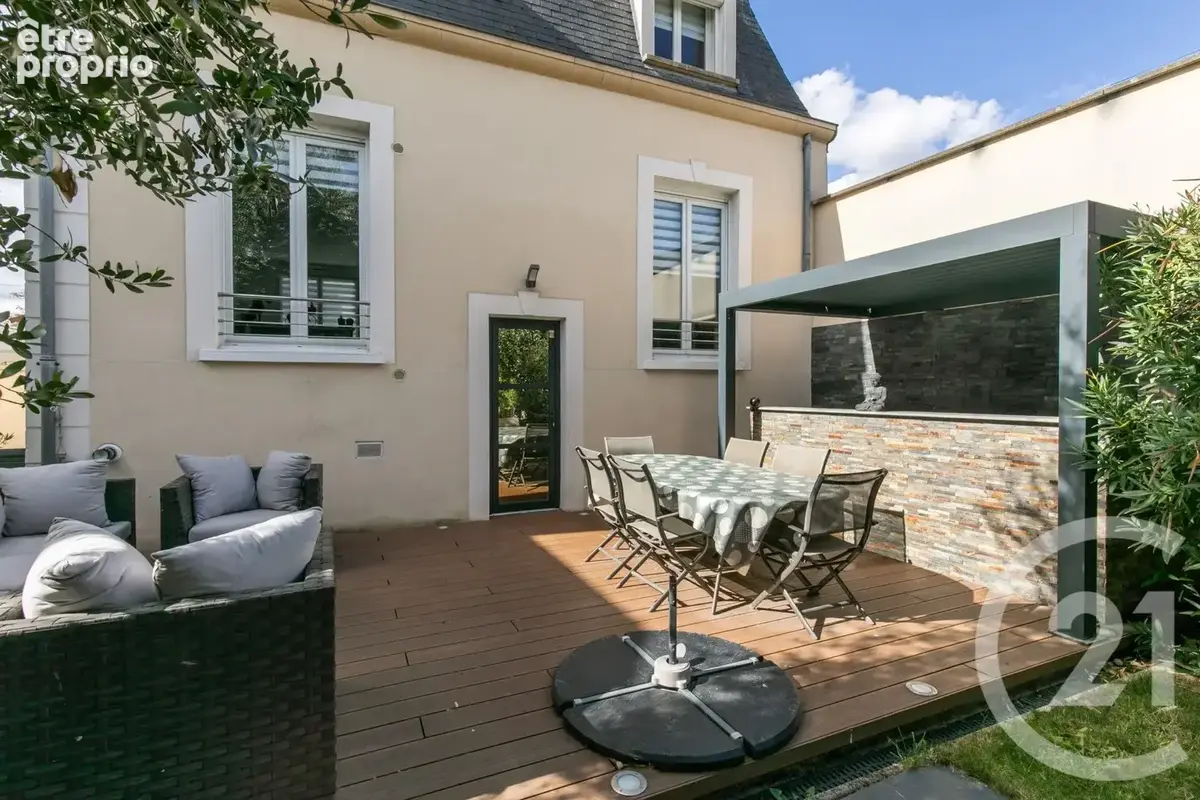 Maison 5 pièces 109 m² à vendre à Saint-Maur-Des-Fosses (94100) - photo 3