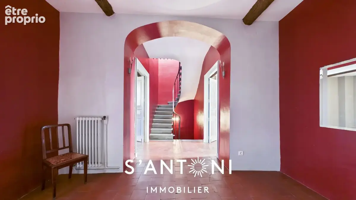 BESSAN: Maison de caractère de 298 m² avec cour intérieure  8 chambres - photo 10