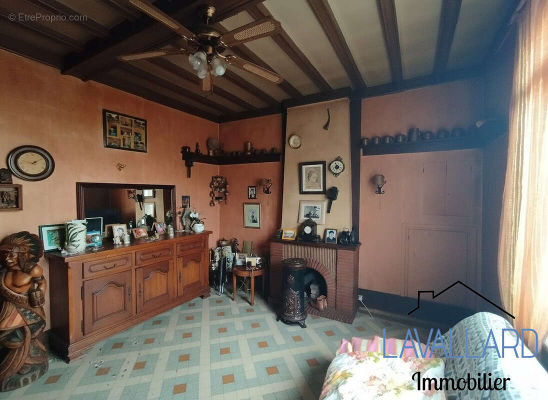 Maison à FLIXECOURT