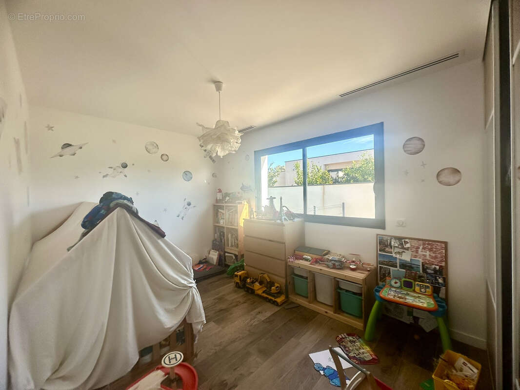 Maison à PUGET-SUR-ARGENS