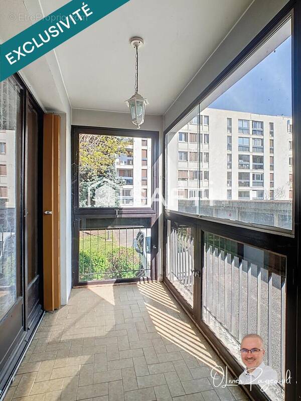 Photo 1 - Appartement à LYON-8E