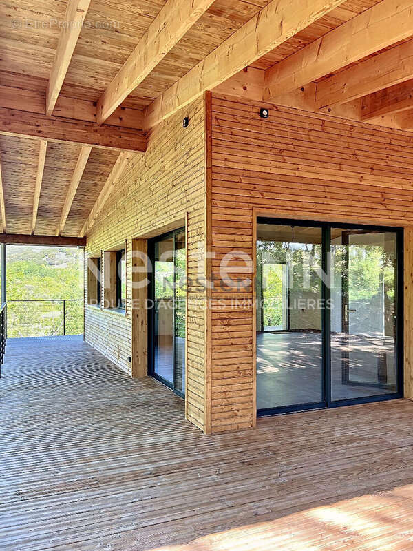 Maison à MONOBLET