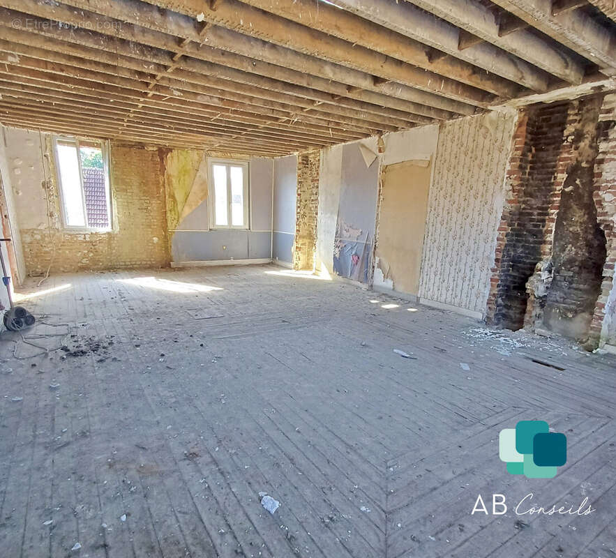 Appartement à SERQUEUX