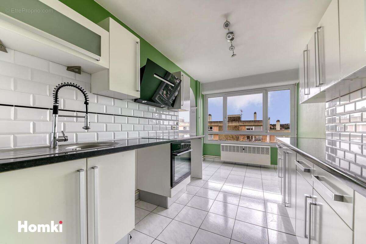 Appartement à OULLINS