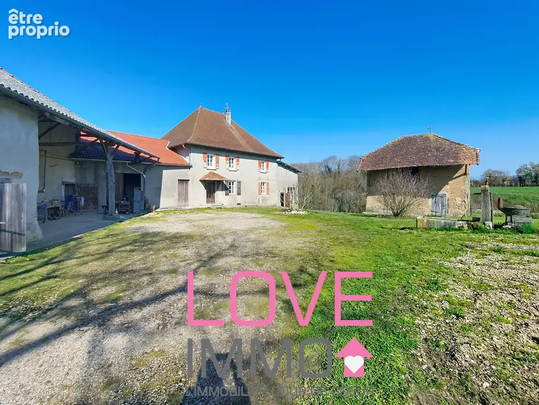 Maison avec de nombreuses dépendances et 18000 m2 de parcelle - photo 22