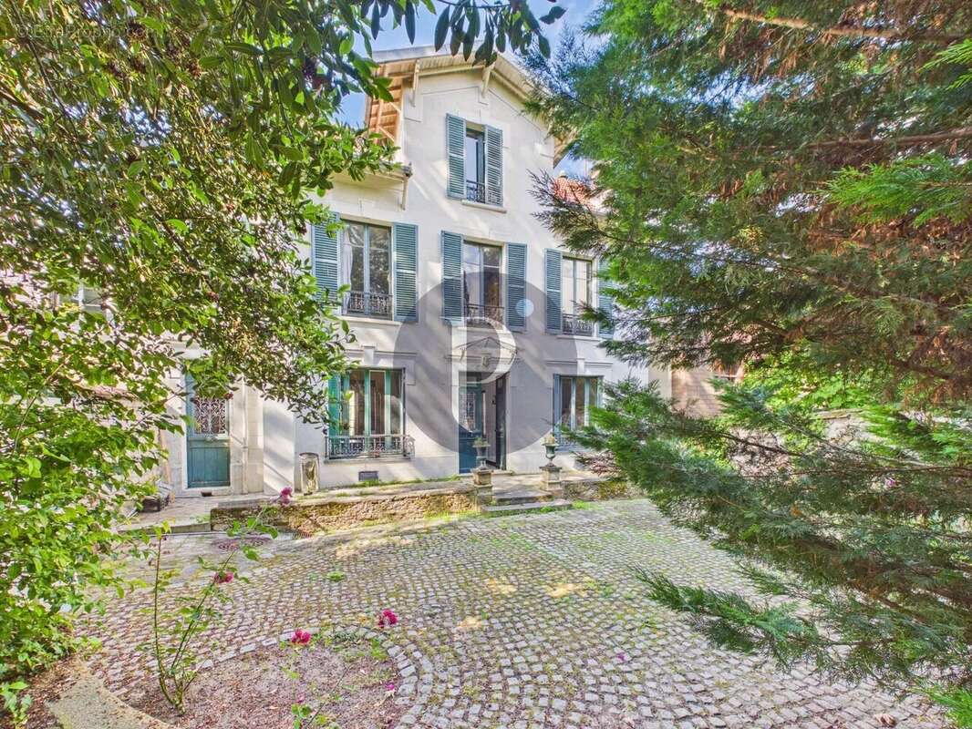Maison à SCEAUX