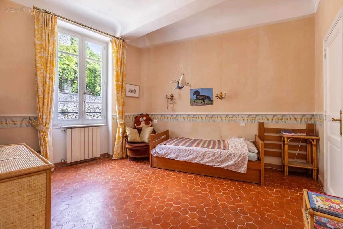 Maison de caractère 8P/ 354 m² – Vue panoramique / 6 suites / appartement 2P indépendant / terrain 1041 m² / 25 min de Nice - photo 23
