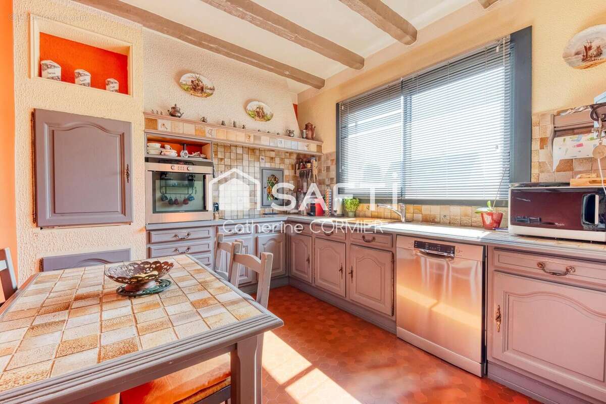 Photo 6 - Maison à AVRILLE