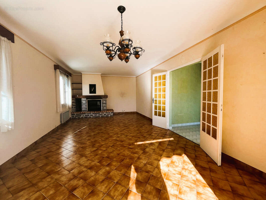 Maison à MESCHERS-SUR-GIRONDE