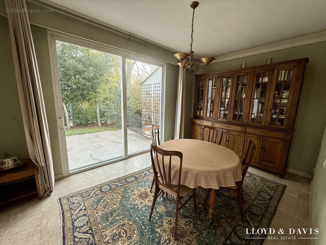 Maison à VAUCRESSON