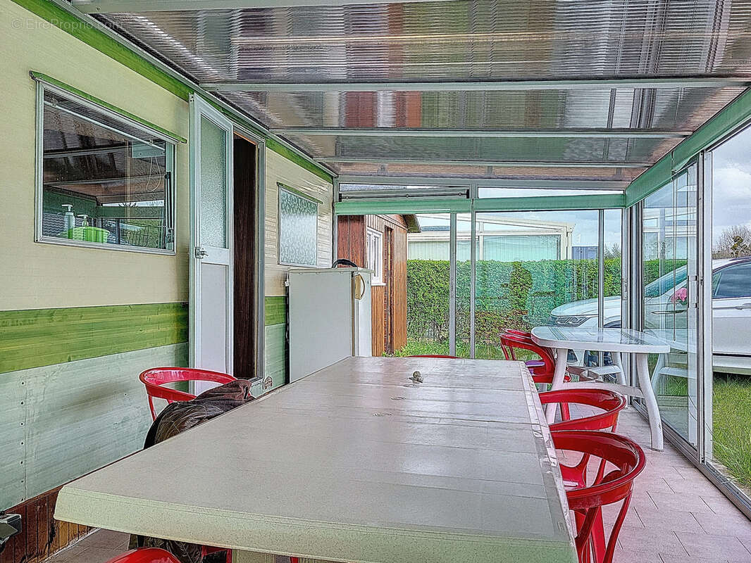 Maison à MONTMARTIN-SUR-MER