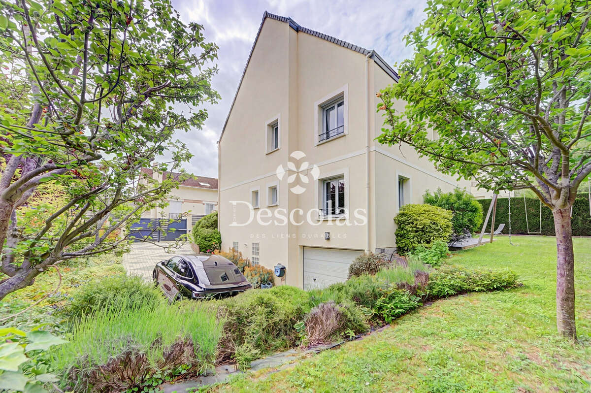 Maison familiale Saint-Germain-en-Laye - 200m2 - photo 30
