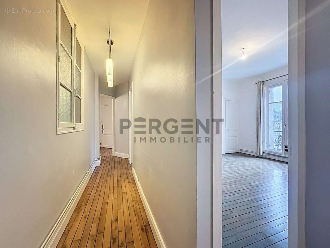 Appartement à CHARLEVILLE-MEZIERES