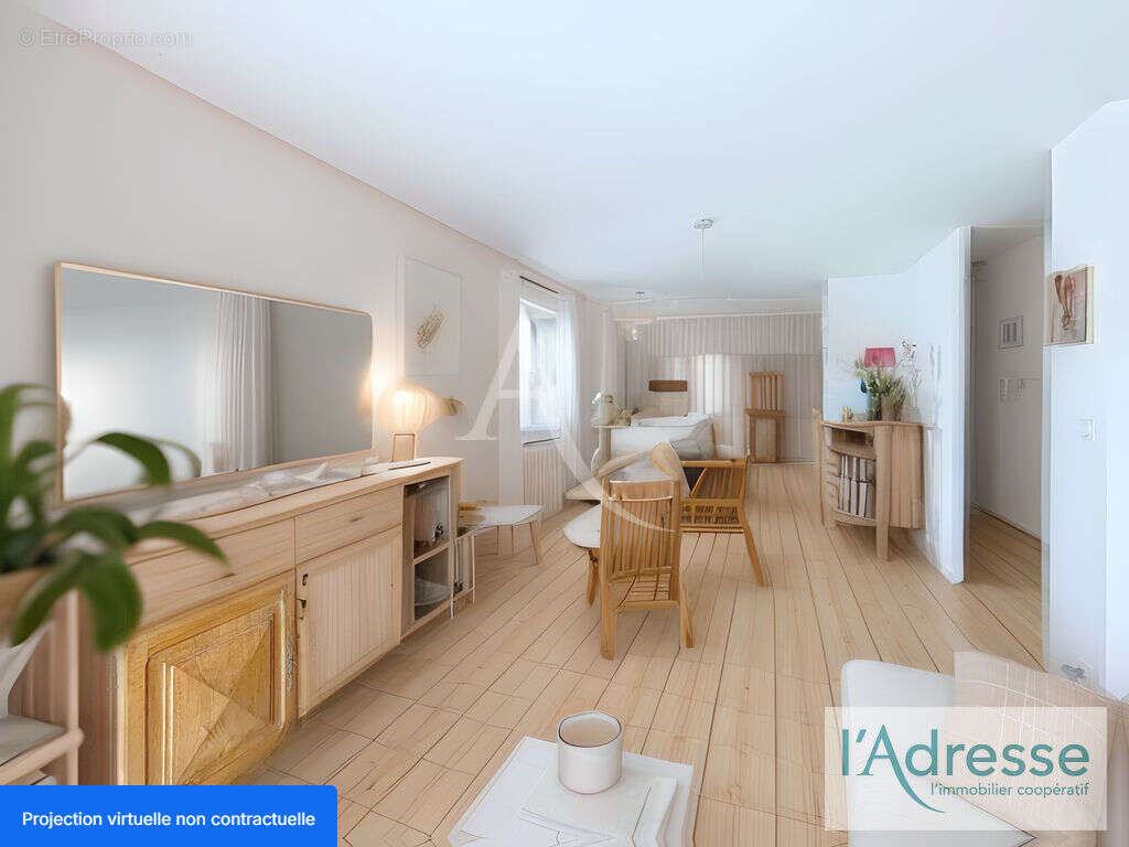 Maison à BRUGUIERES