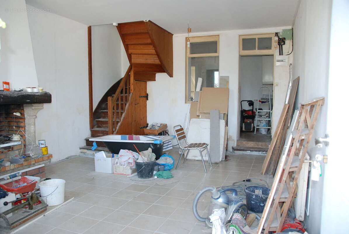 Photo 4