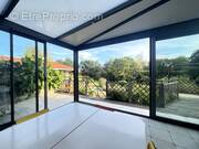 Maison à MONTFAUCON-MONTIGNE